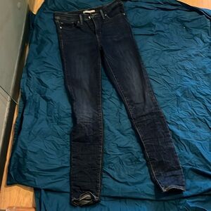 Levi’s 311 shaping skinny